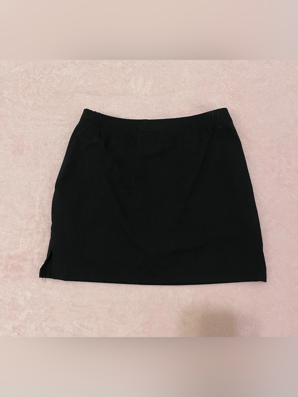 Black skort